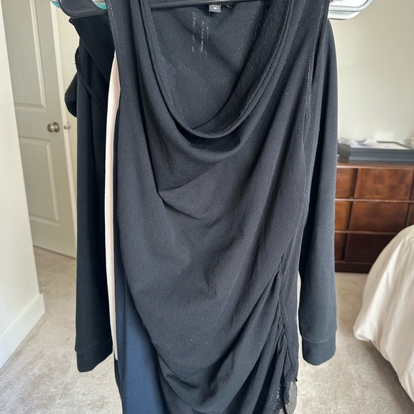 Express Black Mesh Sleeveless Top EUC - Picture 6 of 12